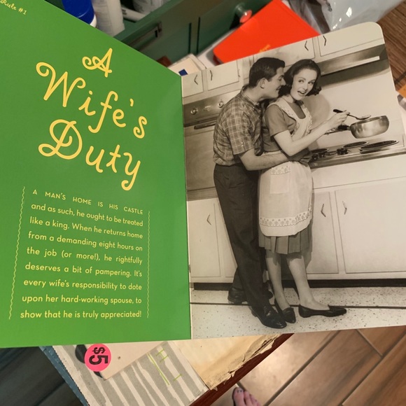 Book - Picture 4 of 4